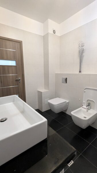 Herastrau Francez Bloc Nou, 3camere 144mp 2 Bai, Boxa, Loc Parcare Subteran